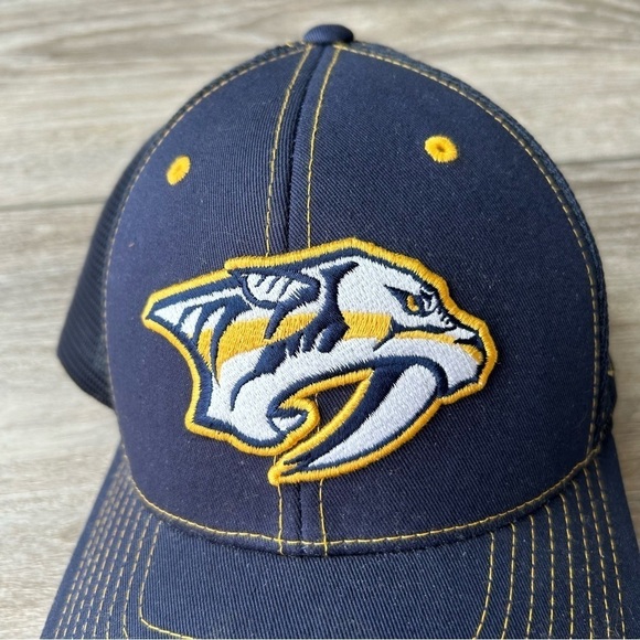 Nashville Predators Fanatics Old Time Hockey Flexfit One Size Cap  Hat - Picture 5 of 13